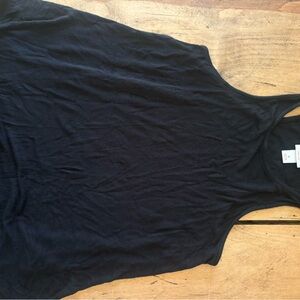 Mossi Mo Black Tank Top